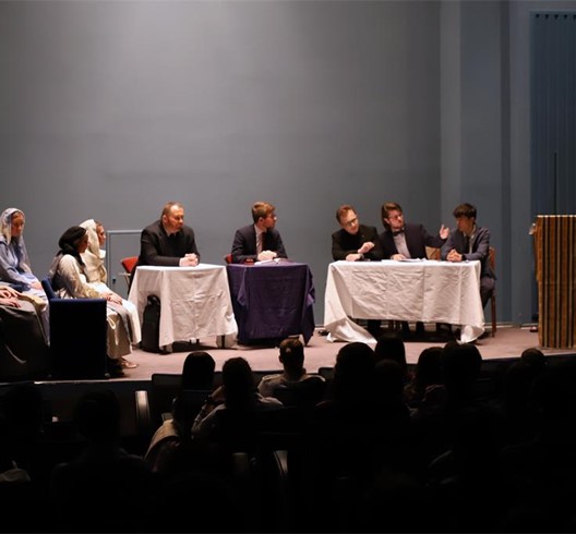 Izvedena humanitarna predstava "Suđenje Isusu"